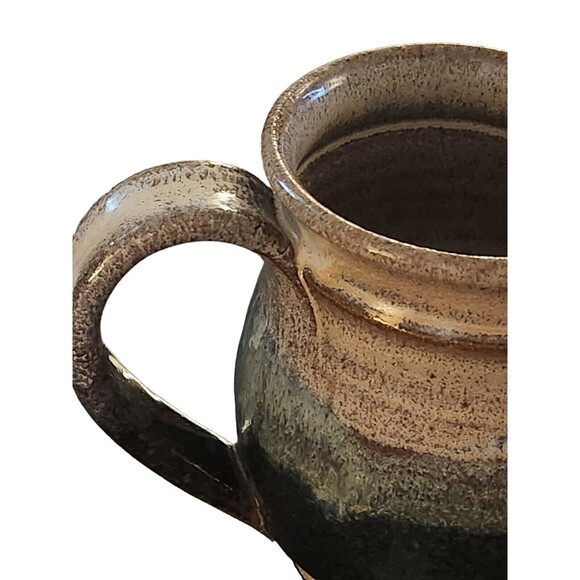 Pottery Pinched Spout Creamer Pitcher Sand Painted Hand Thrown Artist Signed 4" - Picture 5 of 9